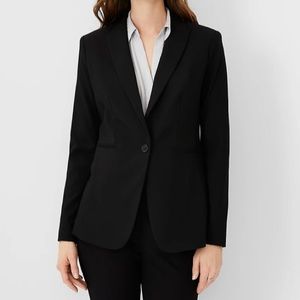 Ann Taylor Blazer NWT | One-button bi-stretch